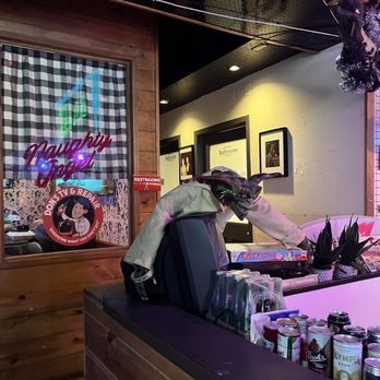 Don's TV & Repair - Inside - Diners Near Me - Milwaukee, Wisconsin Don's TV & Repair - Inside - Diners Near Me - Milwaukee, Wisconsin
