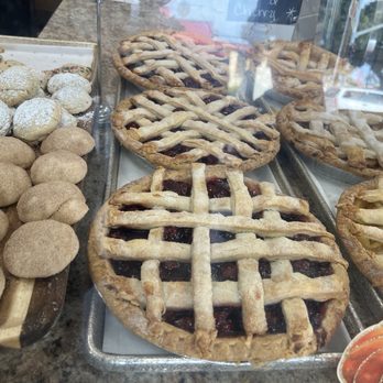 Rosabella's Cafe & Bakery - Bakeries Near Me - Ventura, California Rosabella's Cafe & Bakery - Bakeries Near Me - Ventura, California