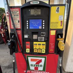 7-Eleven - Gas Pump 7/11 Midwest City