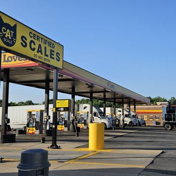 Love's Travel Stop - Gas Stations Near Me - Calvert City, Kentucky Love's Travel Stop - Gas Stations Near Me - Calvert City, Kentucky