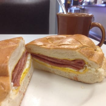 Terry's Cozy Corner - Taylor ham, egg, and cheese - Coffee & Tea Near Me - Lyndhurst, New Jersey