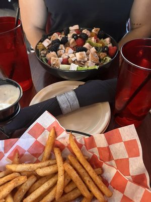 Roscoe's Tavern by null