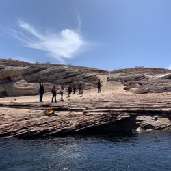 Lone Rock Boat Rentals