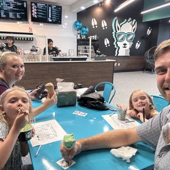 The Dolly Llama - Myrtle Beach - Ice cream - Waffles Near Me - Myrtle Beach, South Carolina