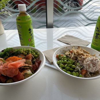Just Poké Barkley Village - Large and regular poke bowls with unsweetened Green Tea - Hawaiian Near Me - Bellingham, Washington