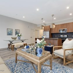 Roselle Station Apartments