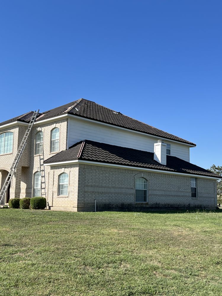 Slide of Top Quality Roofing