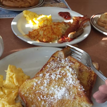 Denny's - Nom nom french toast and waffles - American Near Me - San Diego, California