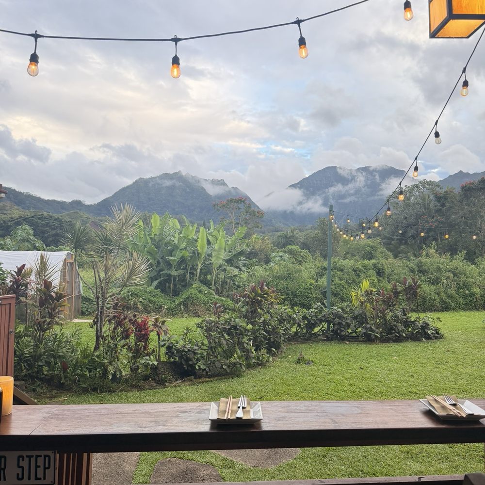 Ama - Patio - Cocktail Bars Near Me - Hanalei, Hawaii Ama - Patio - Cocktail Bars Near Me - Hanalei, Hawaii