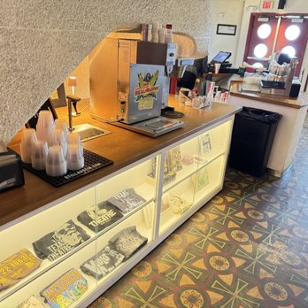 Texas Theatre - Butter bar - Cinema Near Me - Dallas, Texas