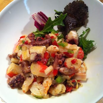 Bodega Granandos - Pulpo - Tapas Bars Near Me - Barcelona, B