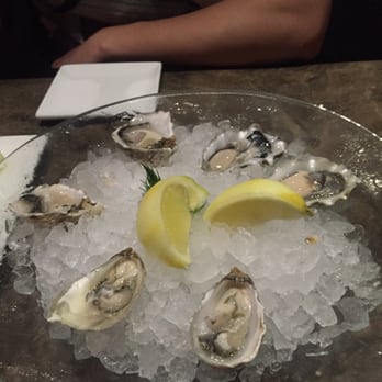 Blackfish - oyster half dozen - Seafood Near Me - Tulalip, Washington