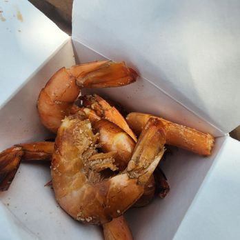 Calumet Fisheries - 1/2 lb smoke shrimp - Seafood Near Me - Chicago, Illinois Calumet Fisheries - 1/2 lb smoke shrimp - Seafood Near Me - Chicago, Illinois
