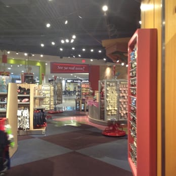 Disney's EarPort - Its as if you've never left the parks - (Arik Katzenberg at MCO) - Toy Stores Near Me - Orlando, Florida Disney's EarPort - Its as if you've never left the parks - (Arik Katzenberg at MCO) - Toy Stores Near Me - Orlando, Florida