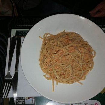 Al Castello - Spaghetti  salmone - Italian Near Me - Gembloux, WNA