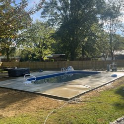 B & J Pools - Finished pool