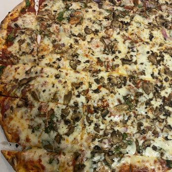 Coach's Corner - American Near Me - Elk Grove Village, Illinois