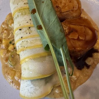 Lenox Sophia - New American Near Me - Boston, Massachusetts