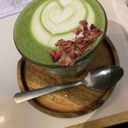 Farm Girl - Rose matcha latte