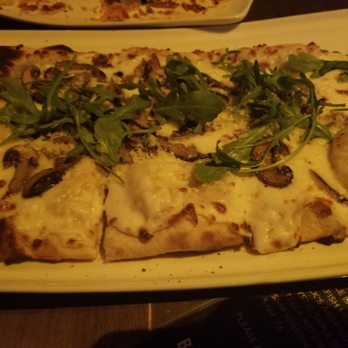 Lucky Strike Somerville - Mushroom flatbread surprisingly good! - Bowling Near Me - Somerville, Massachusetts Lucky Strike Somerville - Mushroom flatbread surprisingly good! - Bowling Near Me - Somerville, Massachusetts