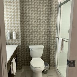 Clean Bathroom Clean Bathroom
