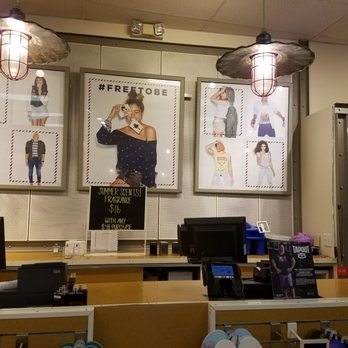 Camarillo Premium Outlets - One if the store interiors. - Shopping Centers Near Me - Camarillo, California Camarillo Premium Outlets - One if the store interiors. - Shopping Centers Near Me - Camarillo, California