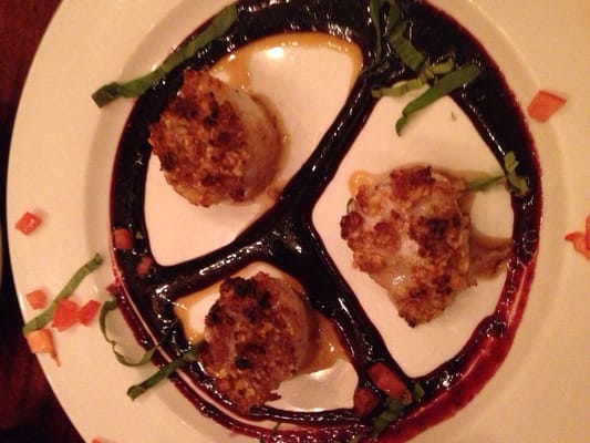 6th & Vine Restaurant and Wine Bar by null