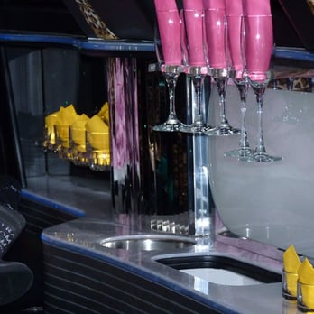 Sf Limo's Zone - interior - Limos Near Me - San Francisco, California Sf Limo's Zone - interior - Limos Near Me - San Francisco, California