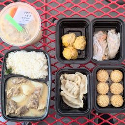 Coffee, spare rib daikon miso rice, fish shu mai, shredded chicken rice roll, chives dumplings, sesame balls Coffee, spare rib daikon miso rice, fish shu mai, shredded chicken rice roll, chives dumplings, sesame balls