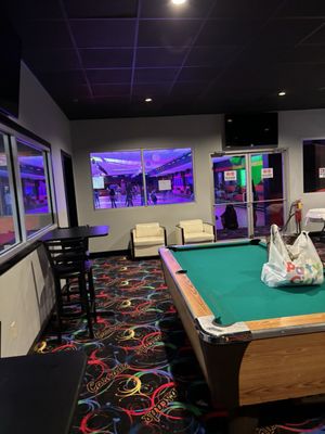 Cascade Family Skating by null