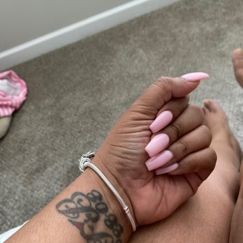 Axis Nail Spa - Leo does great work I'm sure you can see my feet in the background *kanye shrugs lol - Nail Salons Near Me - Concord, North Carolina Axis Nail Spa - Leo does great work I'm sure you can see my feet in the background *kanye shrugs lol - Nail Salons Near Me - Concord, North Carolina