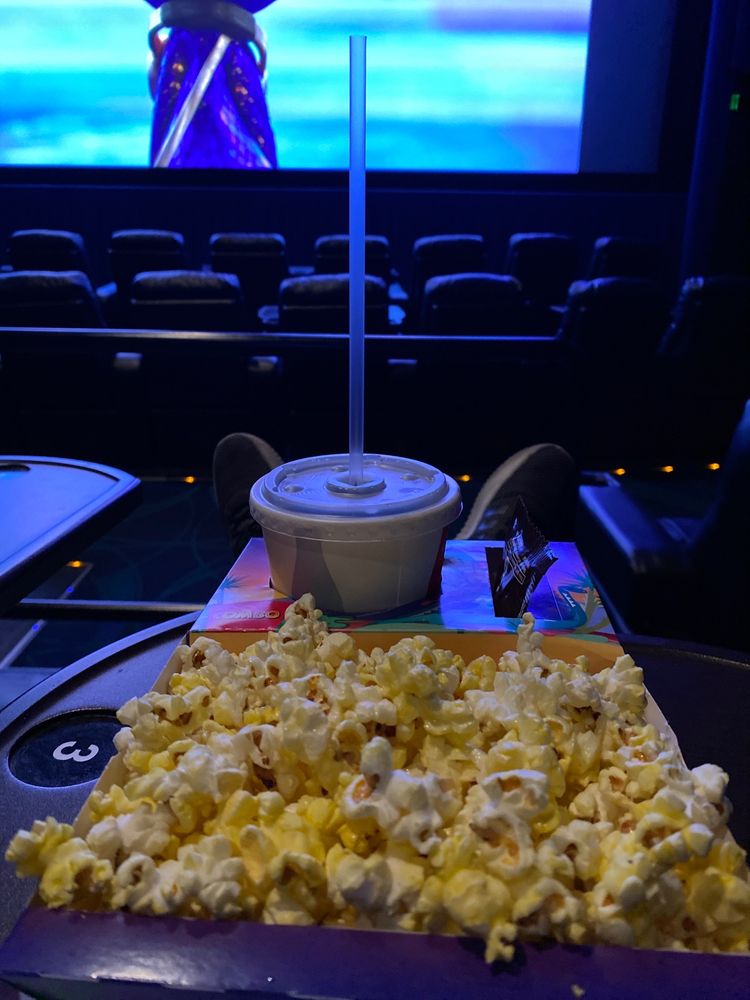 ROXY STADIUM 11 Updated May 2024 85 Photos & 268 Reviews 5001