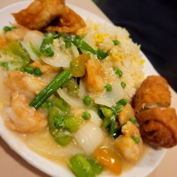 Golden Dragon - Shrimp in lobster sauce - dinner for one combo - Chinese Near Me - Costa Mesa, California