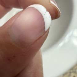 Nails Uncorked - Cracked gel nails less than a week after getting them done