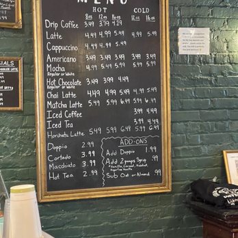 Ludlow Charlingtons Coffee Shop - Coffee & Tea Near Me - Chicago, Illinois Ludlow Charlingtons Coffee Shop - Coffee & Tea Near Me - Chicago, Illinois