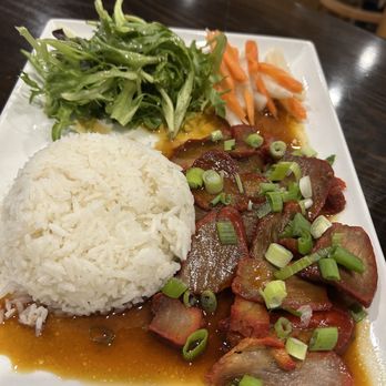 Lobster & Pho - Seafood Near Me - Independence, Ohio
