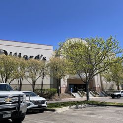 Dillard's