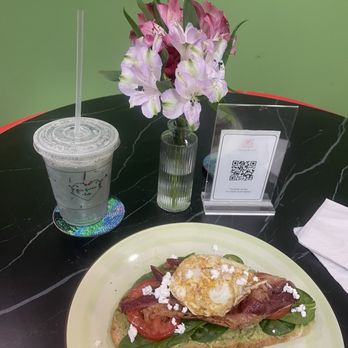 Rose Garden Cafe - Iced blue berry and lychee matcha and avocado toast - Breakfast & Brunch Near Me - South Plainfield, New Jersey
