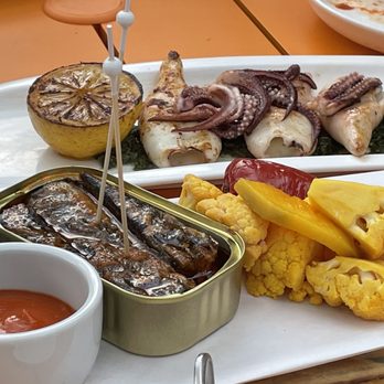 Bravas Bar de Tapas - Sardines in a can and pocketed veggies. Next to squid - Spanish Near Me - Healdsburg, California Bravas Bar de Tapas - Sardines in a can and pocketed veggies. Next to squid - Spanish Near Me - Healdsburg, California
