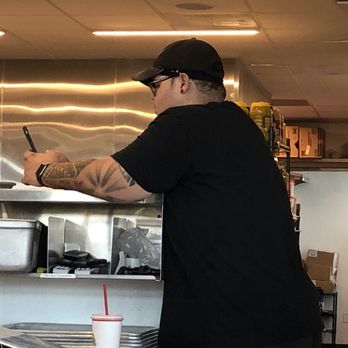 PDQ Chicken - Instead of cleaning dirty tables, this is what employees are allowed to do. - Chicken Shop Near Me - Seminole, Florida PDQ Chicken - Instead of cleaning dirty tables, this is what employees are allowed to do. - Chicken Shop Near Me - Seminole, Florida