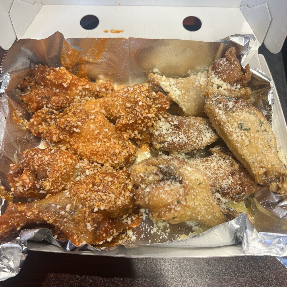 Wing Snob - Garlic Parmesan and X-Buffalo Parmesan - Chicken Wings Near Me - Phoenix, Arizona Wing Snob - Garlic Parmesan and X-Buffalo Parmesan - Chicken Wings Near Me - Phoenix, Arizona
