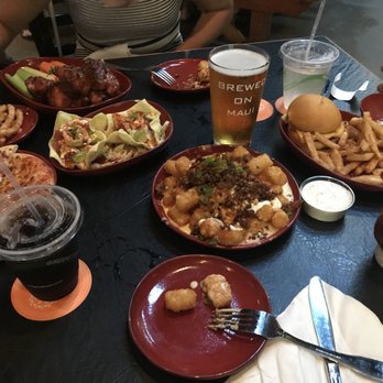 Maui Brewing - Brewpubs Near Me - Lahaina, Hawaii