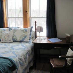 Maple House Bed & Breakfast