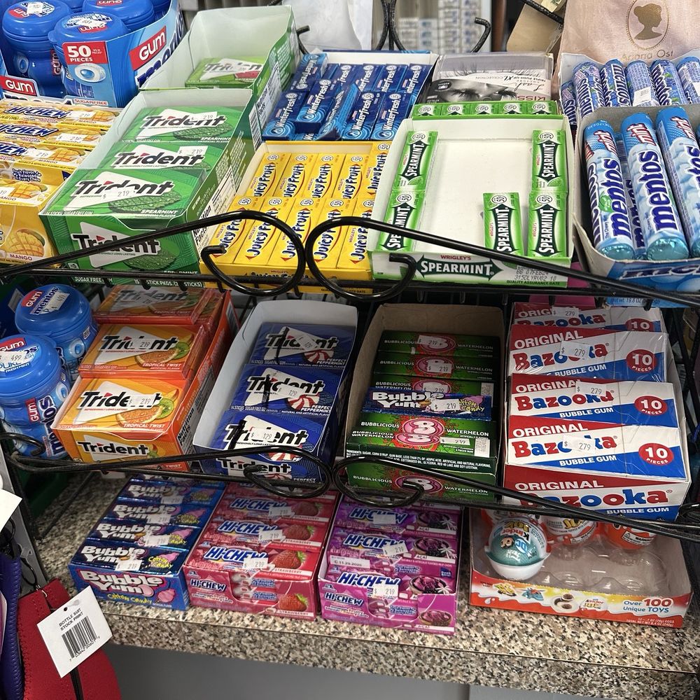 Seaside Diner - Gum assortment and ciggys available - Delis Near Me - Wildwood, New Jersey Seaside Diner - Gum assortment and ciggys available - Delis Near Me - Wildwood, New Jersey