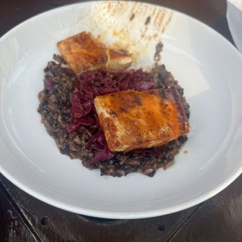 SmokeStacks Cafe - Mahi Mahi - Wine Bars Near Me - Raleigh, North Carolina