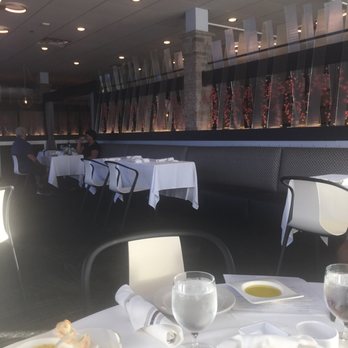 Bin 100 Restaurant - Italian Near Me - Milford, Connecticut
