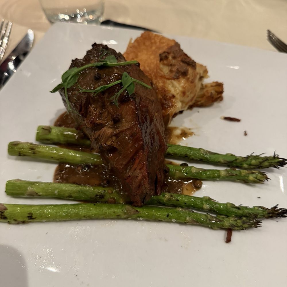 Varanese - Slow braised bison brisket - New American Near Me - Louisville, Kentucky Varanese - Slow braised bison brisket - New American Near Me - Louisville, Kentucky