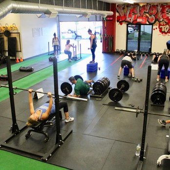 Boston Underground Strength Training - Trainers Near Me - Waltham, Massachusetts