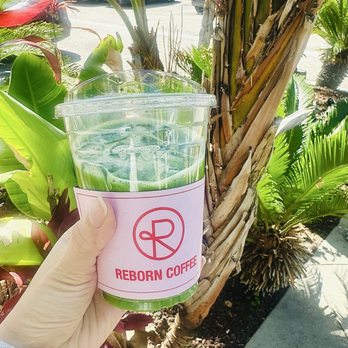 Reborn Coffee - Ice Matcha Latte with unsweetened macadamia milk - Coffee & Tea Near Me - Glendale, California Reborn Coffee - Ice Matcha Latte with unsweetened macadamia milk - Coffee & Tea Near Me - Glendale, California