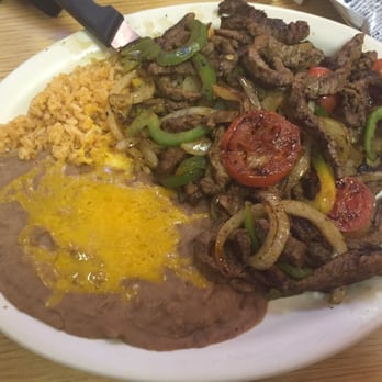 Los Cocos Mexican Restaurant - The fajitas, well prepared and came with flour or corn tortillas. Just wish it came on a sizzling hot griddle. - Mexican Near Me - Okeechobee, Florida